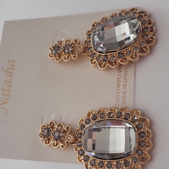 Natasha Rinestone statement dangle earrings - Picture 3 of 3